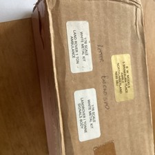 B. W. Models 1/76 Land Rover 1ton Ambulance  And Land Rover 1 Tonne Signal Body