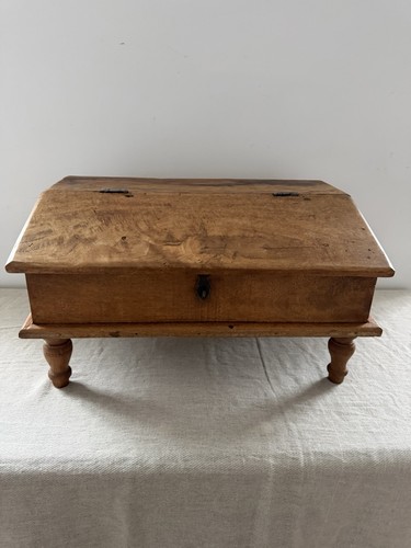 Vintage colonial style - vintage, wooden