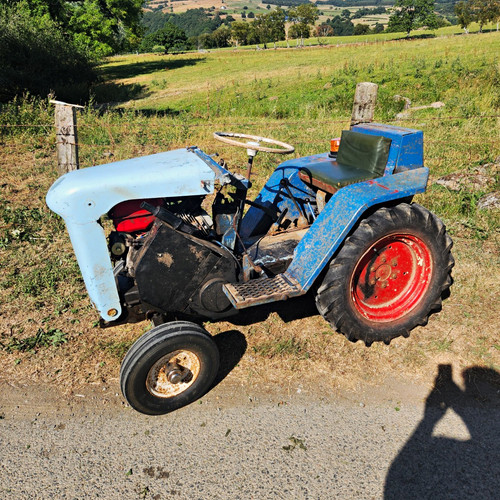 Uni horse vintage tractor - uni,