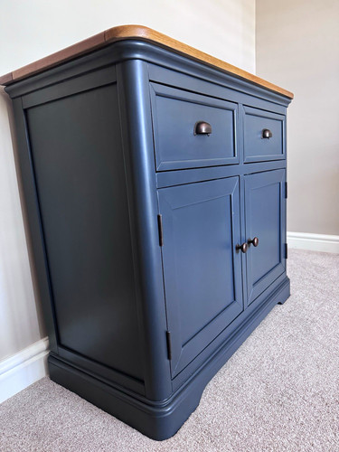 Freestanding painted wood - painted,