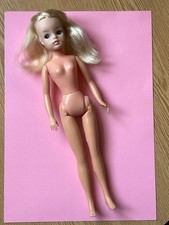 🩷 Vintage Sindy Doll
