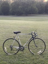 VINTAGE RALEIGH EQUIPE ROAD