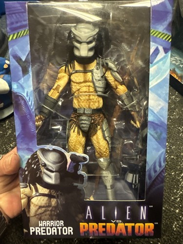 Warrior predator action figure - action,