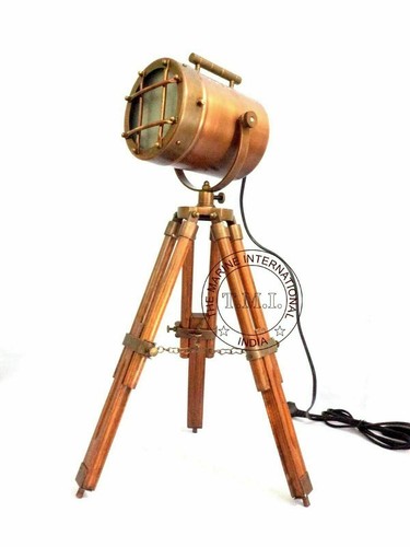 Vintage royal antique tripod - royal,