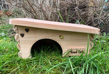 Frog and Toad House  Chalet