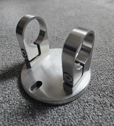 Balustrade wall bracket - bracket, to