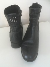 GABOR Black Ankle Boots - Buttery soft leather - Size 7G - Pristine