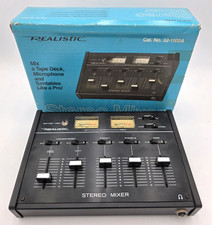 Realistic Stereo Mixer 32