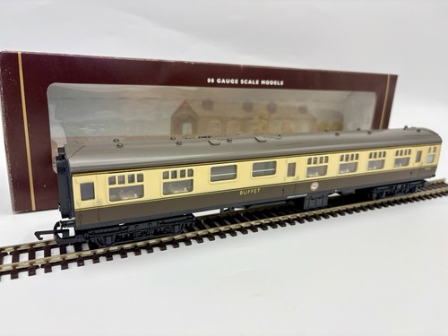 Hornby 455 mk1 buffet - hornby, br