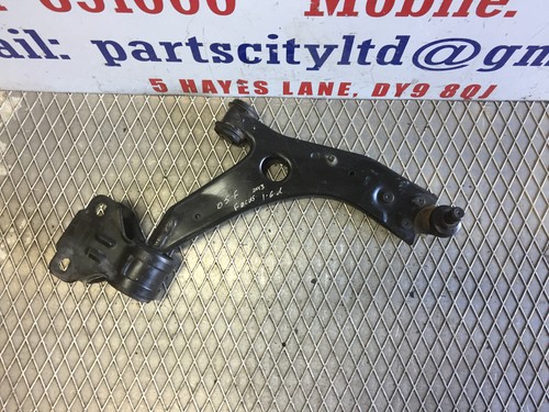 Ford focus titanium - ford,