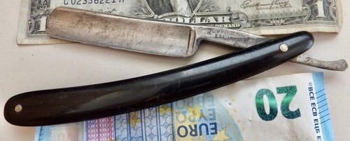 Old straight razor v - straight,