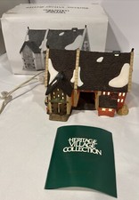 Dept 56 Dickens Village Butter Tub Barn Porcelain Lighted Christmas Village 1995