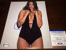 Chloe Bennet Hot Sexy Agents