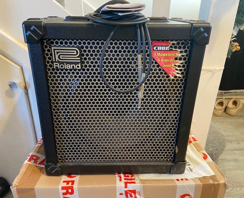 Roland cube amp guitar - roland,