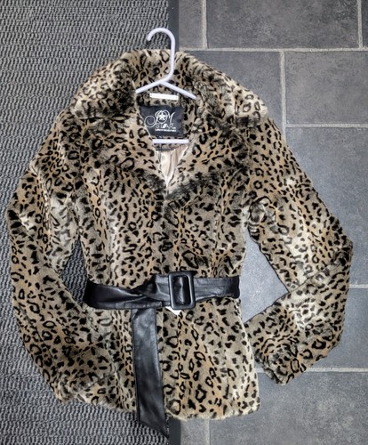 Bnwt faux fur belted leopard - bnwt,