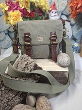 Beautiful Troop London Classic