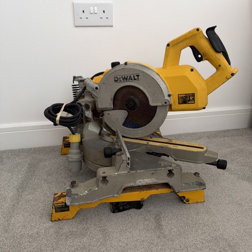 Dewalt mitre saw dw777 - saw,
