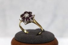 18ct Yellow Gold Ruby &