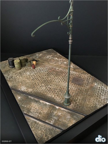 Built painted diorama base - built,
