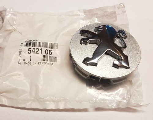 Alloy wheel centre - centre, cap