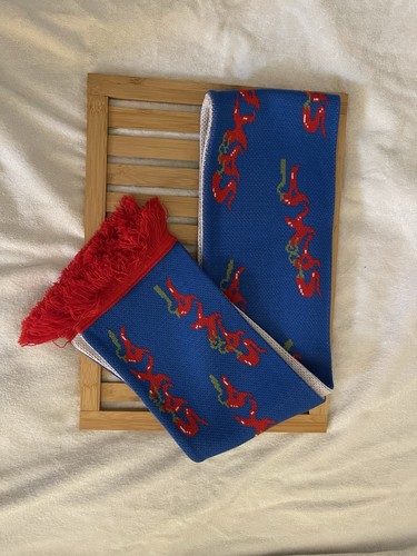Nando peri - peri, scarf