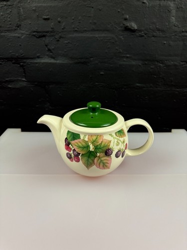 Cloverleaf pottery country - pottery,