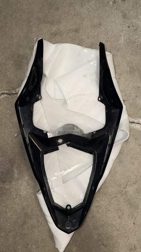 Yamaha 2009 rear tail - r1,