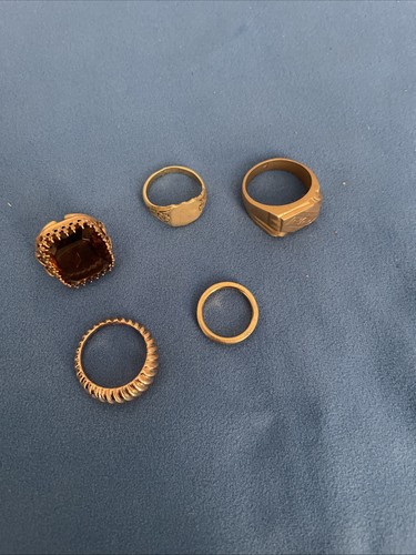 Job lot gold plated rings - gold,