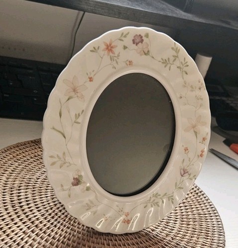 Oval picture frame wedgwood - oval,