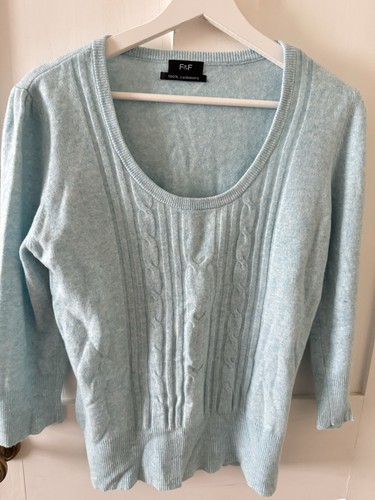 Pale blue cashmere - blue, ribbed
