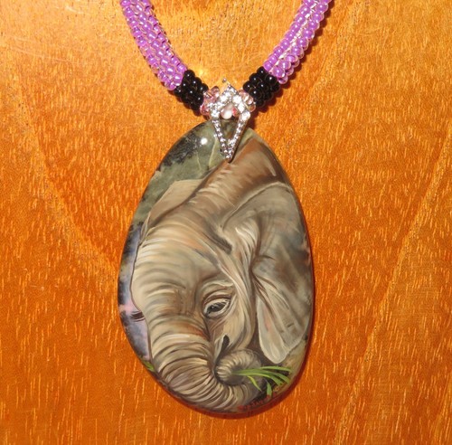 Elephant pendant genuine hand - genuine,