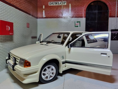 Ford escort turbo mk3 - 1:18,