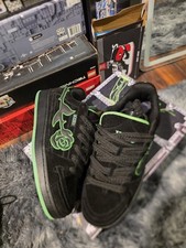 Size 10 - Kizo Kicks