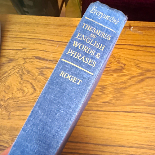 Everyman thesaurus of - thesaurus,