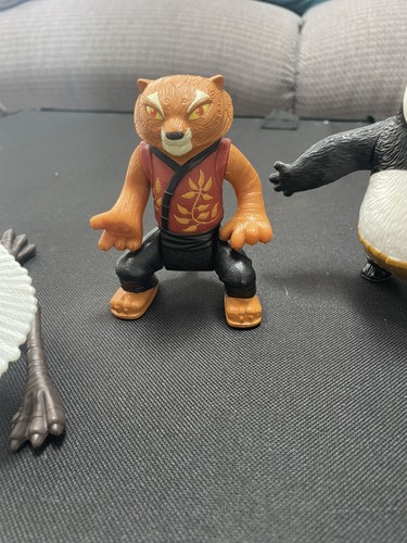 Mcdonald figures kung fu - figures,