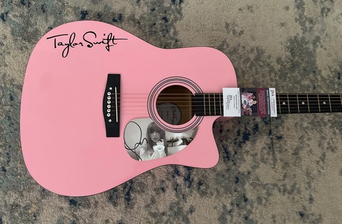 Taylor swift signed - 🚨taylor, full