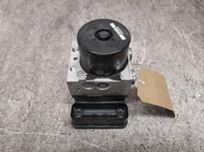 VOLVO V70 ABS PUMP MODULE