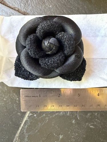 Chanel authentic black tweed - authentic,