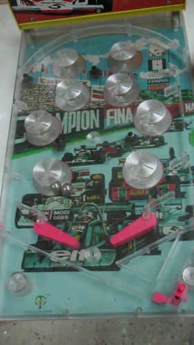 Retro grand prix - prix, pinball