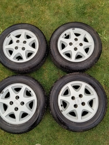 Seven spoke ford alloy wheels - alloy,