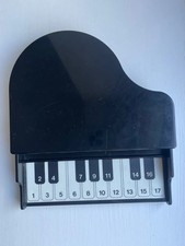 Noteability Electric Mini Piano Music Vintage toy (1990)