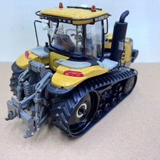 USK 1/32 Scale Challenger