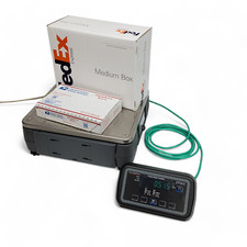 Postal Scale with Detachable