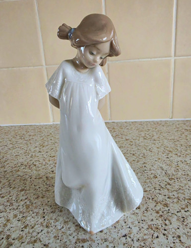 Nao porcelain girl figurine - porcelain,