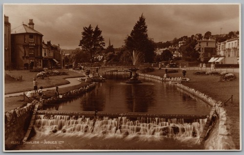Dawlish devon fountain - -,