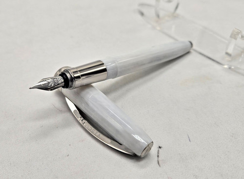 Visconti venus white marble - visconti,