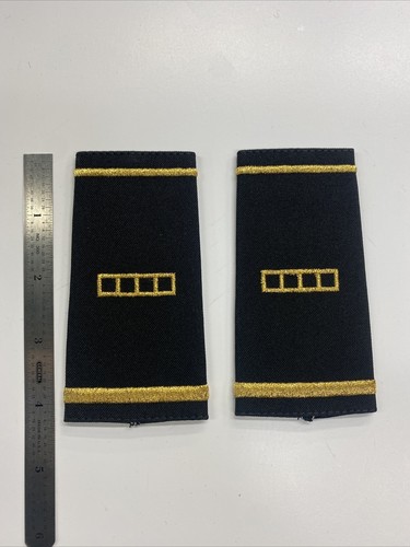 Warrant office epaulettes - epaulettes,