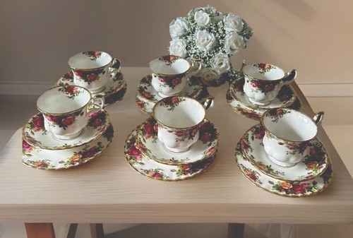 Six royal albert - royal, old