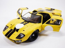 FORD GT40 MkI jaune & noir 1/18 1968