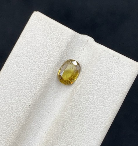 Cts natural sphene - natural,